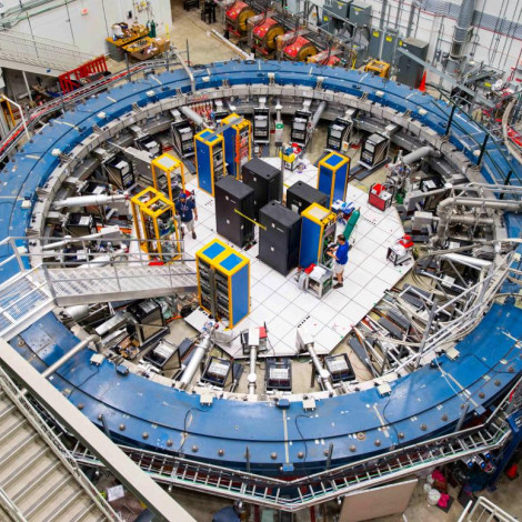 muon_g2_experiment_hall_photo_by_reidar_hahn_fermilab-1380-3.jpg